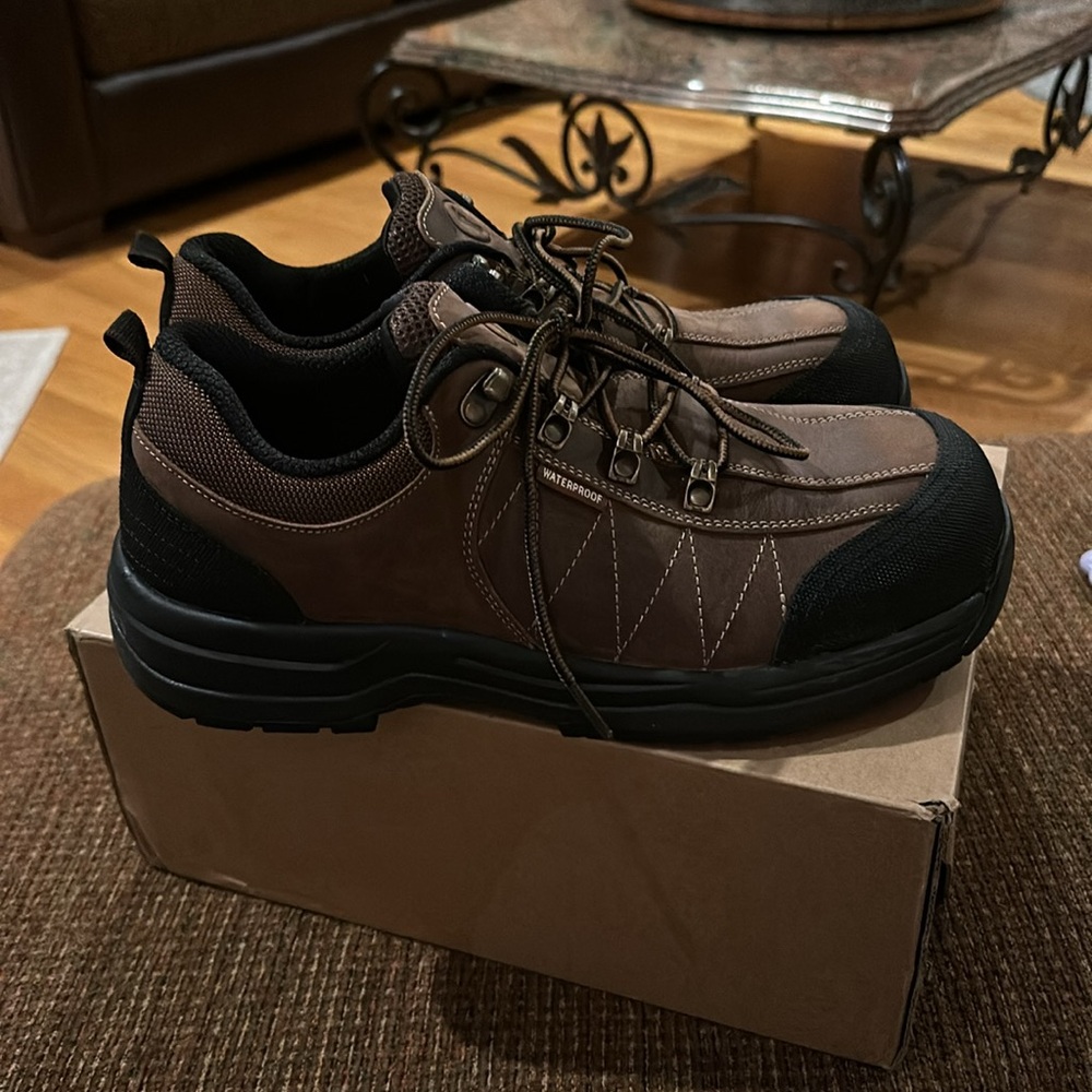 ORTHOFEET men’s Orthopedic Leather Dolomite Work Shoes